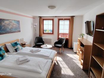 HORSKÝ HOTEL U můstků