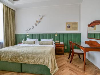 Hotel Zlatá Hvězda, s. r. o.