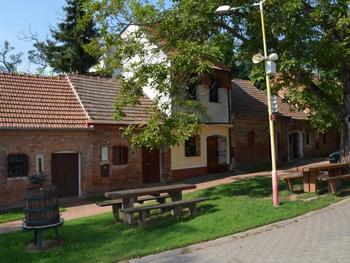 Ubytování nad sklípkem Pod pyramidou