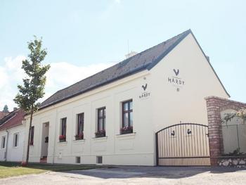 Pension Hardy