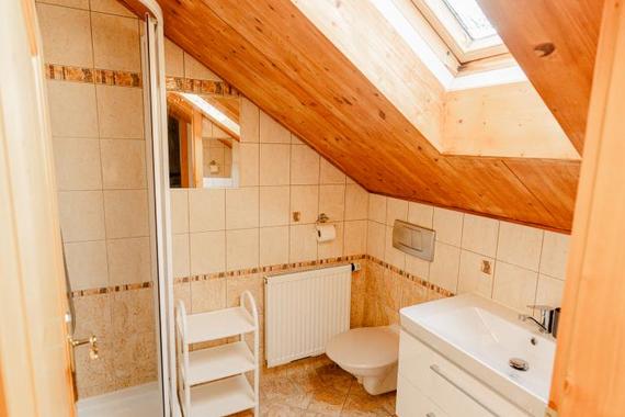 apartm&aacute;n DVA koupelna