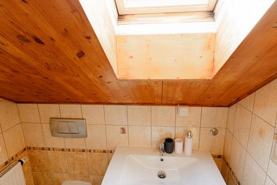 apartm&aacute;n DVA koupelna