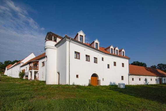 Residence Tvrz Skočice foto 10