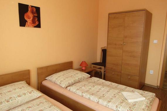 apartm&aacute;n DVA druh&aacute; ložnice